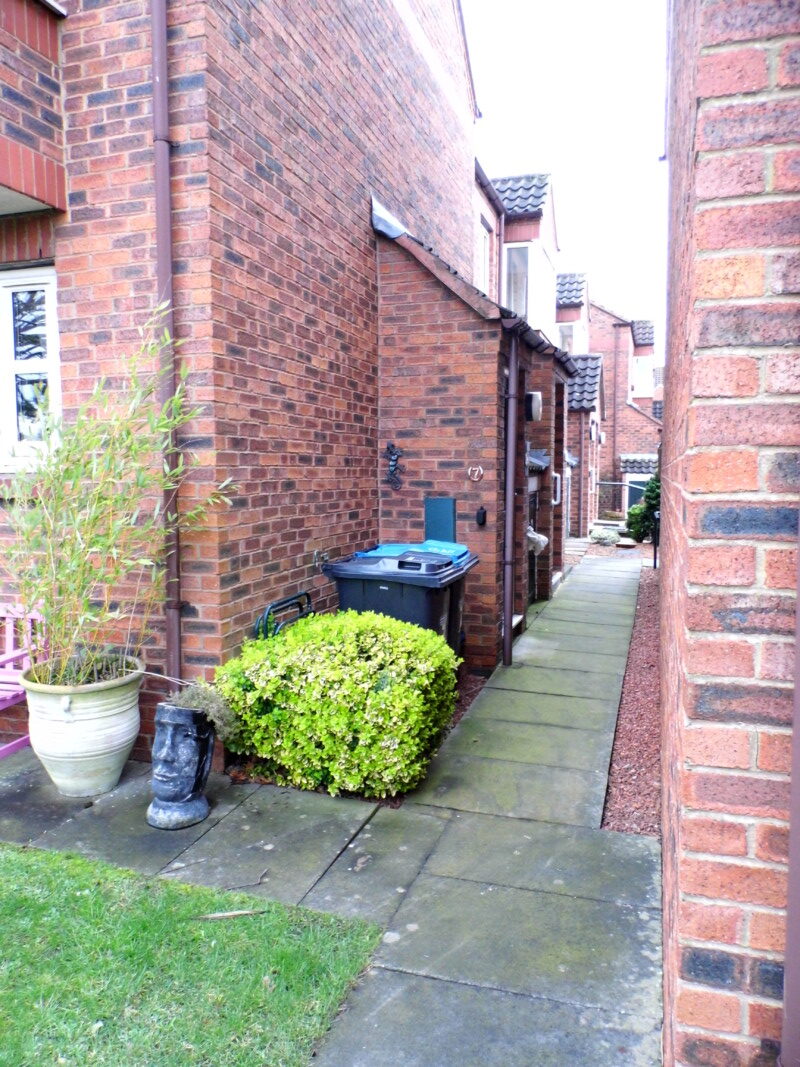 7 Applegarth Court, Northallerton, DL7 8NT John Prest